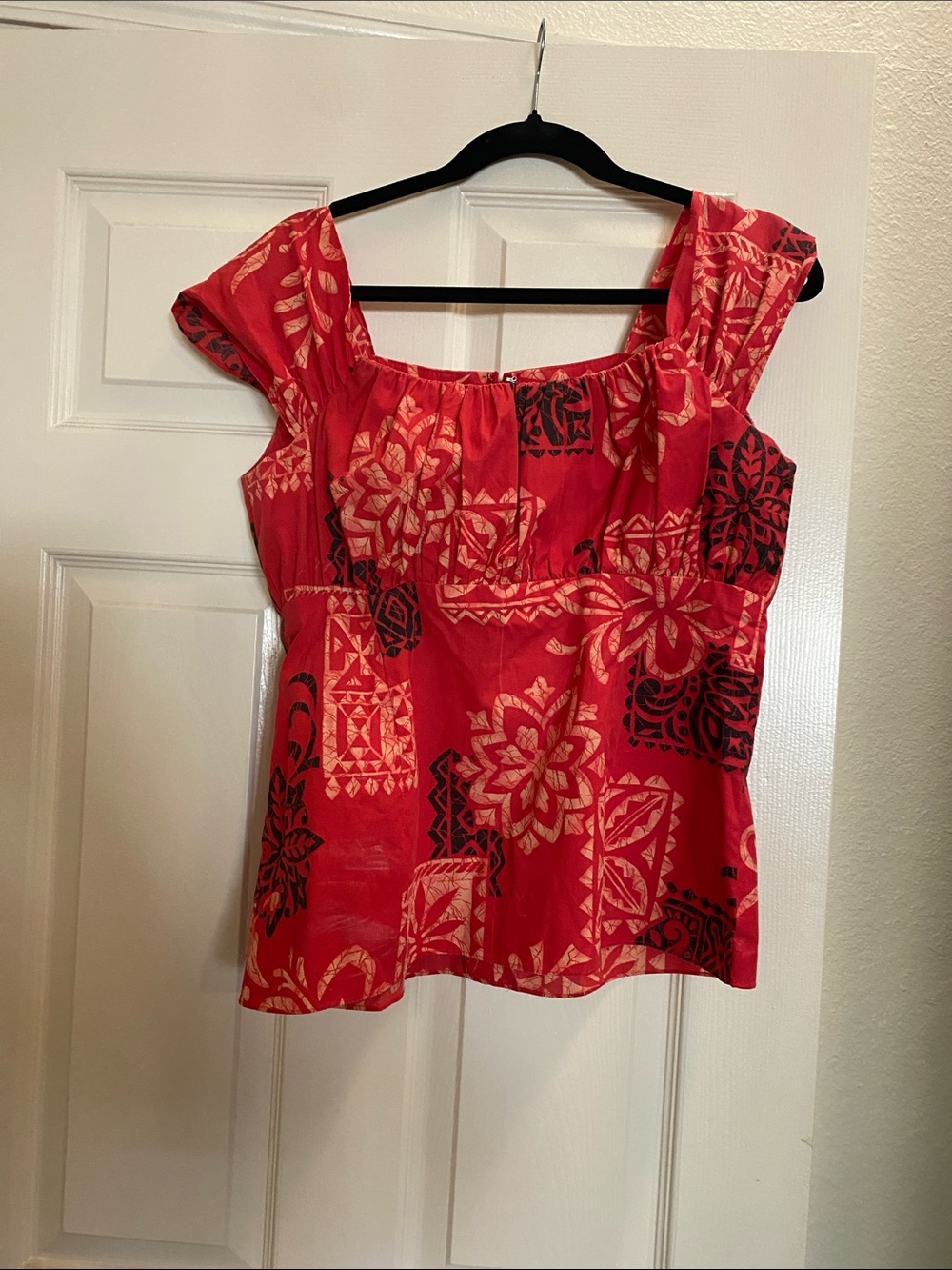Red Floral Square-Neck Tunic Top